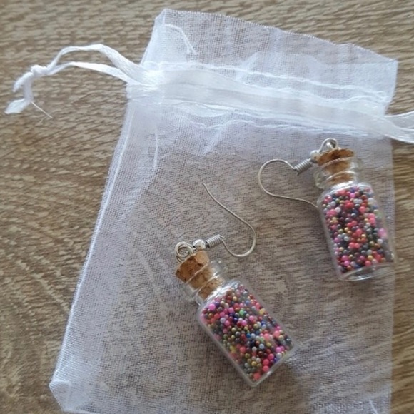 Rainbow sprinkle earrings - Picture 3 of 3